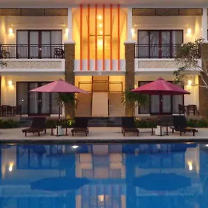 2* Maison d'hôtes D' Kubu Pratama